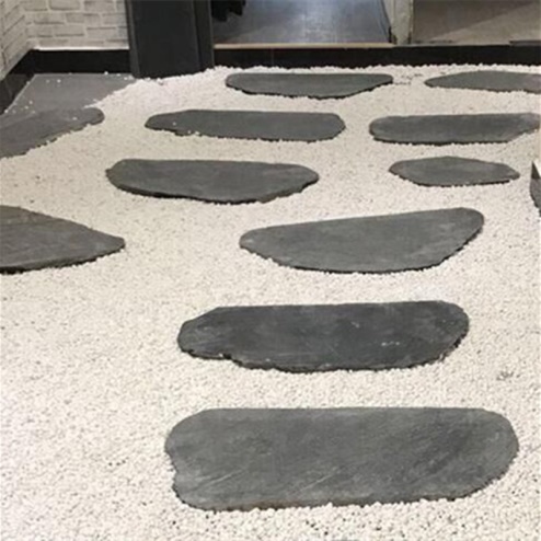 青石踏み石 施工・使用イメージ 2